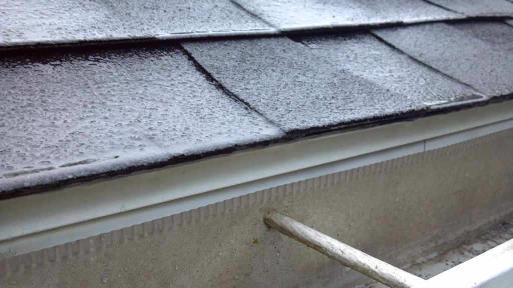 Roof Snow Removal